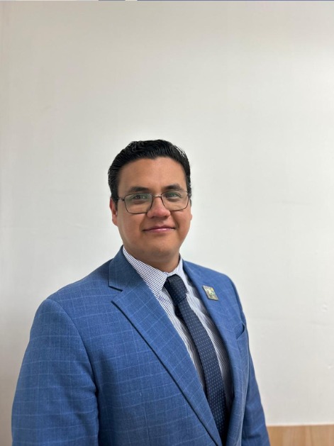 Vicente Iván Lortia Martínez